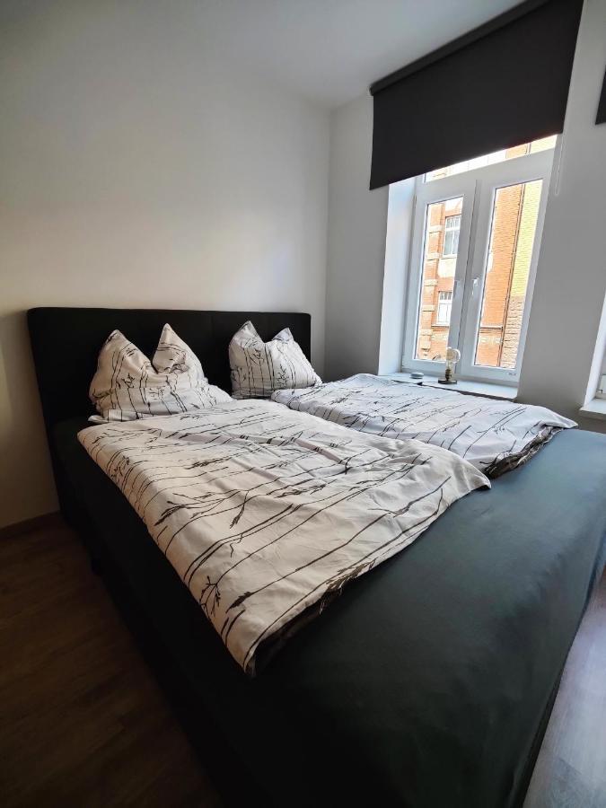 Neu Sanierte Wohnung Mit Balkon Und Stellplatz Erfurt Eksteriør billede