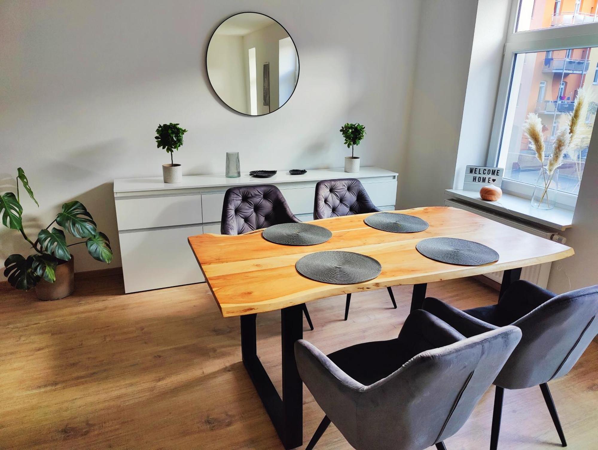 Neu Sanierte Wohnung Mit Balkon Und Stellplatz Erfurt Eksteriør billede